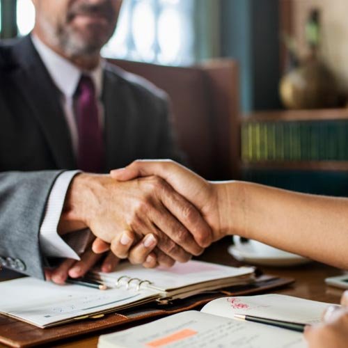 Abogado penal en Peñalolén Defensa en delitos comunes robos hurtos y lesiones