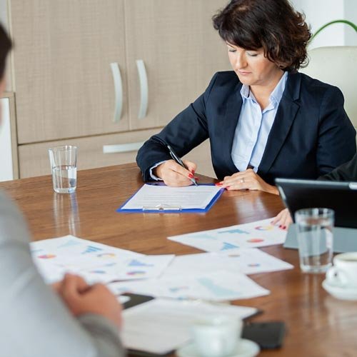 Abogado penalista en Peñalolén Reducción de penas y beneficios intra carcelarios